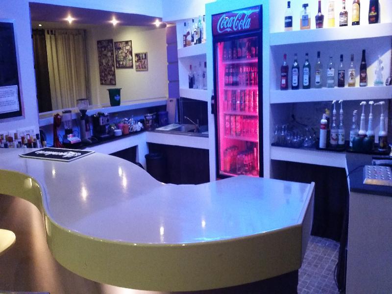 Aparthotel Family House Faliraki