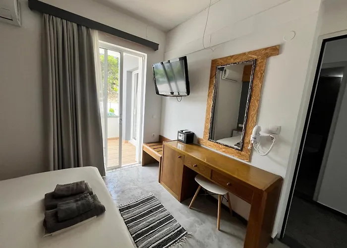 Family House Faliraki Studios Apartments