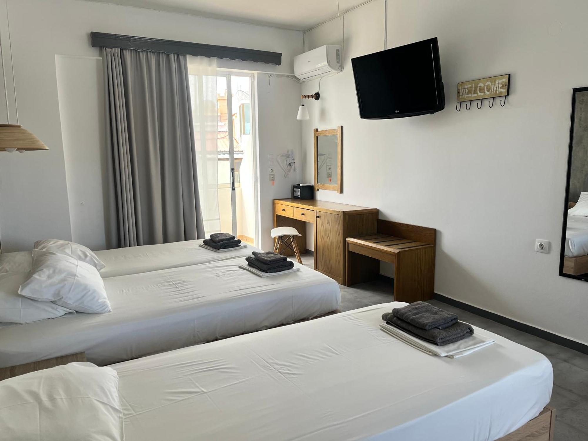 Aparthotel Family House