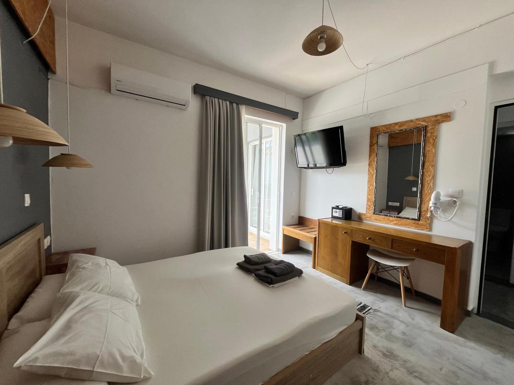Aparthotel Family House Faliraki