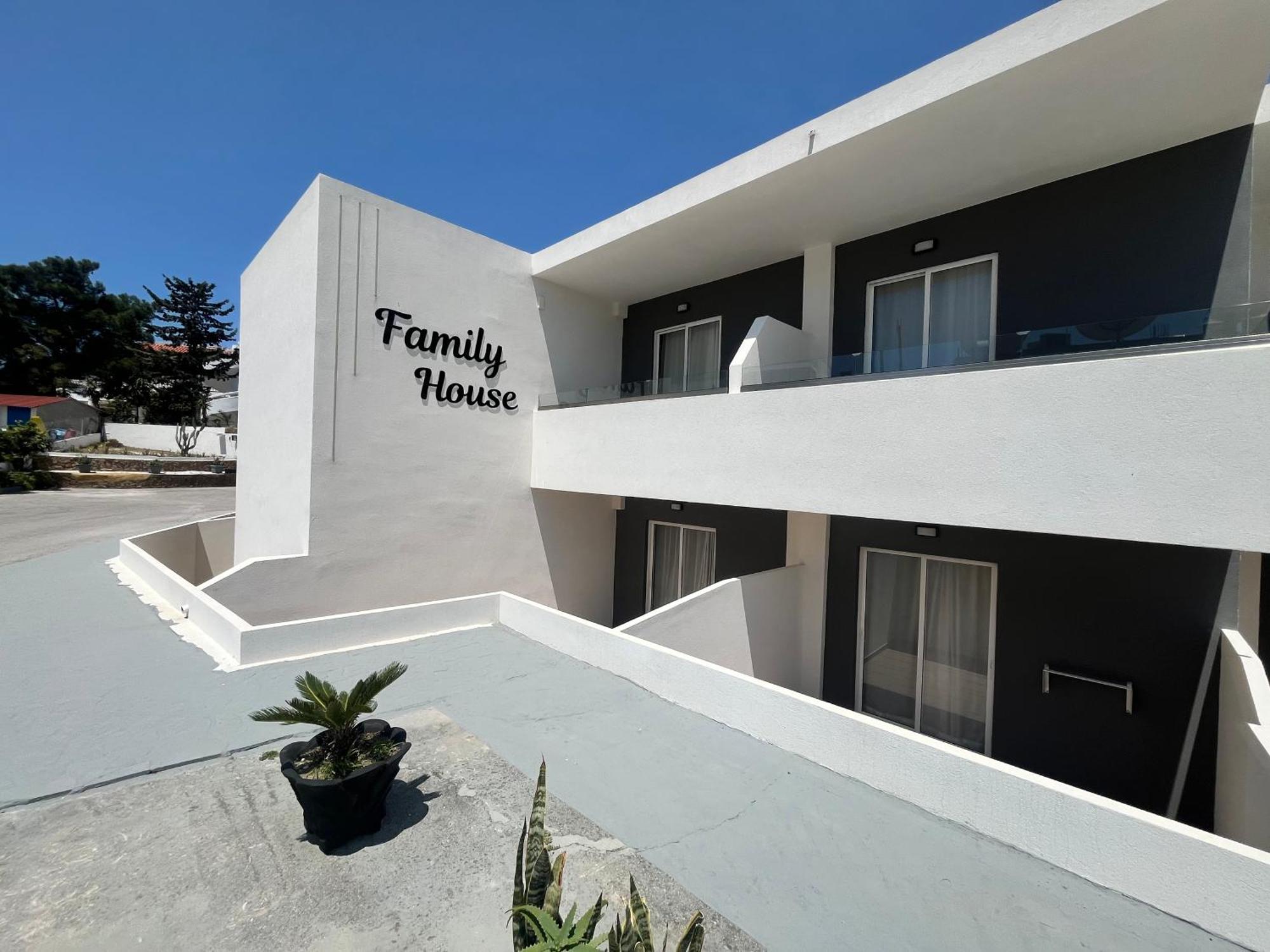 Family House 2* Faliraki