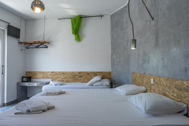 Family House 2*
